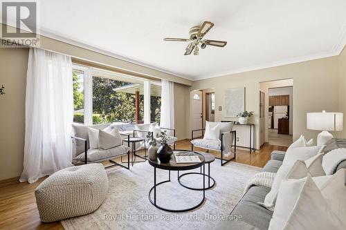 12 Simcoe Street, Whitby (Brooklin), ON - Indoor Photo Showing Living Room