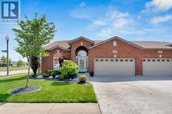 1340 ASPENSHORE AVENUE  Windsor, ON N8P 1Y4