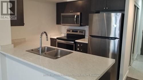 1308 - 1346 Danforth Road, Toronto, ON - Indoor Photo Showing Kitchen With Stainless Steel Kitchen With Double Sink With Upgraded Kitchen