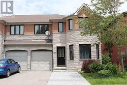 609 WALPOLE CRESCENT  Newmarket, ON L3X 2B5
