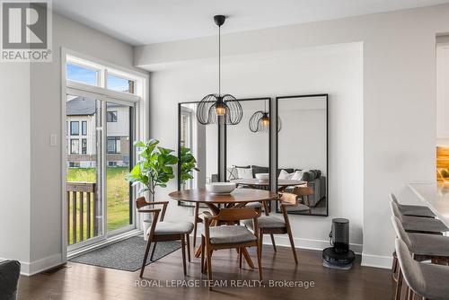 Dining area - 800 Solarium Avenue, Ottawa, ON - Indoor Photo Showing Dining Room