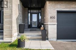 Front porch - 