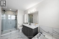 Primary Bedroom En-Suite - 