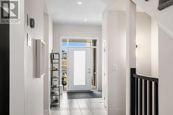 Foyer - 