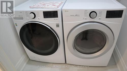 7 Denham Road, Toronto, ON - Indoor Photo Showing Laundry Room