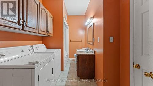 190 Albert Street, Central Huron (Clinton), ON - Indoor Photo Showing Laundry Room