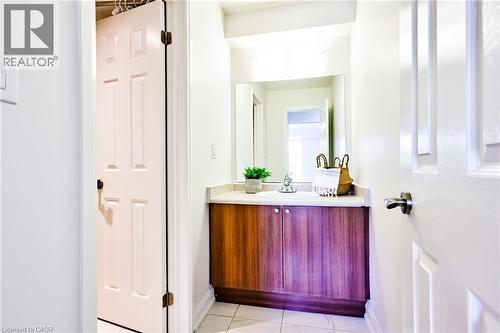 Bath - 350 Fisher Mills Road Unit# 28, Cambridge, ON - Indoor Photo Showing Bathroom