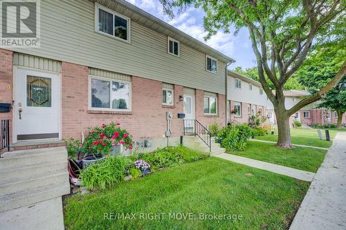 3 - 486 Springbank Avenue N, Woodstock, ON - Outdoor