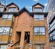 21 DUNDONALD STREET Toronto, ON M4Y 1K3