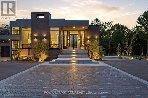 3404 Vivian Road, Whitchurch-Stouffville, ON - Outdoor