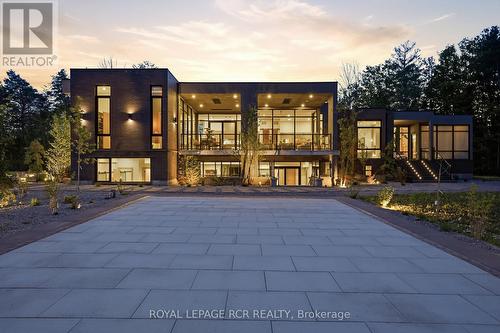 3404 Vivian Road, Whitchurch-Stouffville, ON - Outdoor