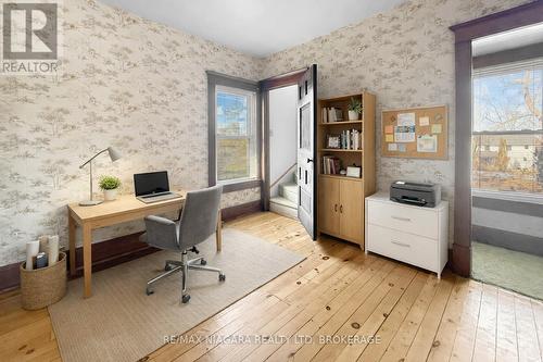 18 Emerick Avenue, Fort Erie (Central), ON - Indoor