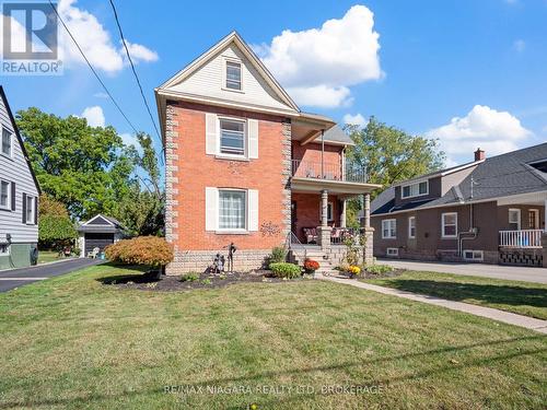 18 Emerick Avenue, Fort Erie (Central), ON - Outdoor With Deck Patio Veranda