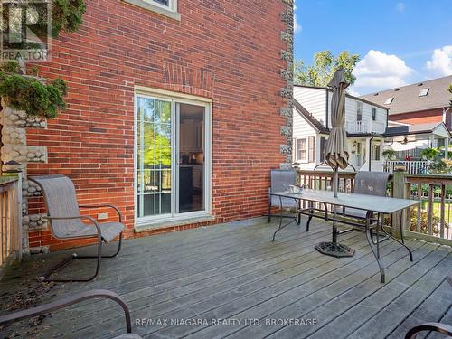 18 Emerick Avenue, Fort Erie (Central), ON - Outdoor With Deck Patio Veranda With Exterior