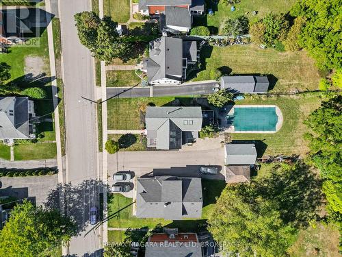18 Emerick Avenue, Fort Erie (Central), ON - Outdoor With View