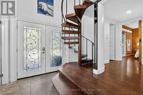 209846 26 Highway, Blue Mountains, ON - Indoor Photo Showing Other Room