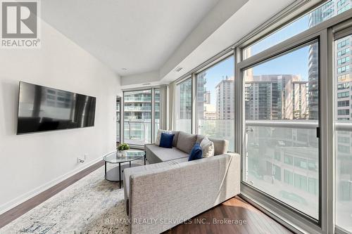 407 - 12 York Street, Toronto, ON - Indoor Photo Showing Other Room