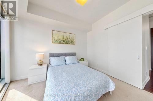 407 - 12 York Street, Toronto, ON - Indoor Photo Showing Bedroom