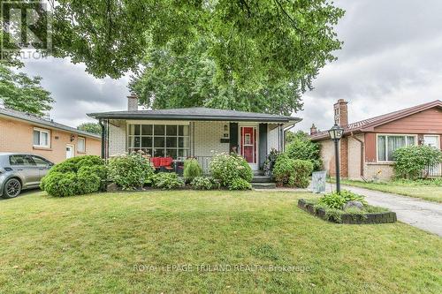 15 Talavera Crescent, London East (East I), ON - Outdoor With Deck Patio Veranda With Facade
