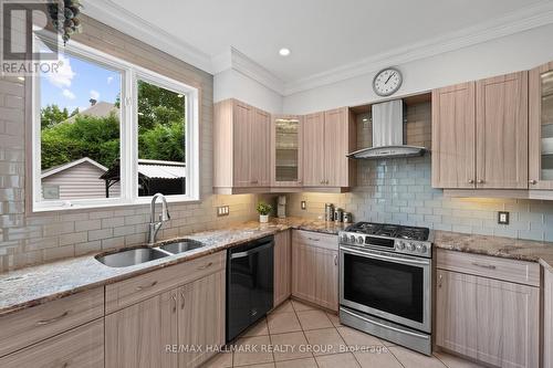 2104 Sandy Oaks Drive, Ottawa, ON - Indoor Photo Showing Kitchen With Double Sink