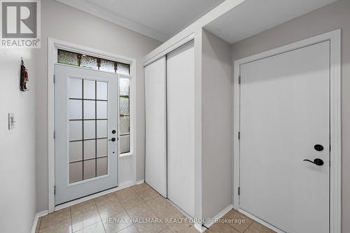 2104 Sandy Oaks Drive, Ottawa, ON - Indoor Photo Showing Other Room