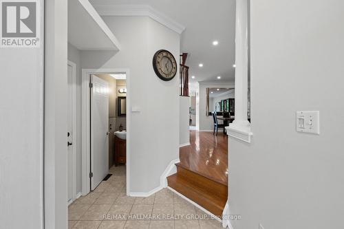 2104 Sandy Oaks Drive, Ottawa, ON - Indoor Photo Showing Other Room