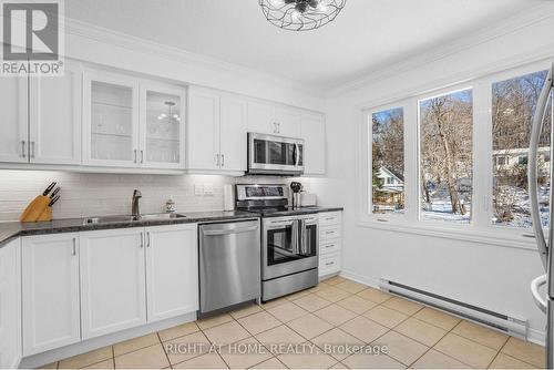 6 - 194-A Edwards Street, Clarence-Rockland, ON - Indoor Photo Showing Kitchen With Stainless Steel Kitchen With Double Sink