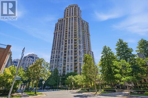 828 - 80 Harrison Garden Boulevard, Toronto, ON - Outdoor With Facade
