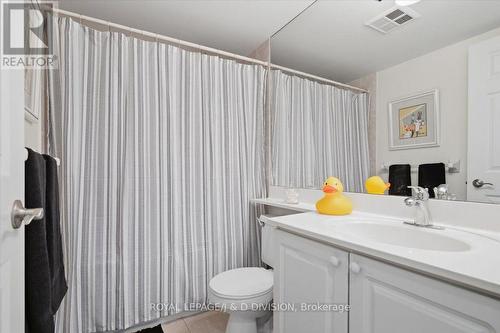 828 - 80 Harrison Garden Boulevard, Toronto, ON - Indoor Photo Showing Bathroom