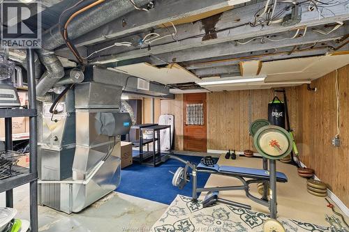 1220 Bruce Avenue, Windsor, ON - Indoor Photo Showing Other Room