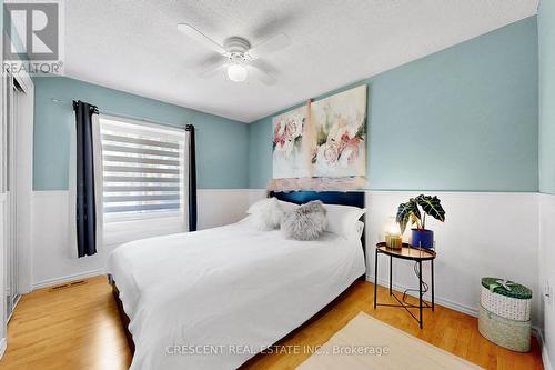 46 Pearson Drive, Hamilton, ON - Indoor Photo Showing Bedroom