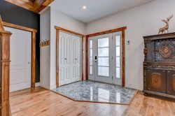 Mud Room - 