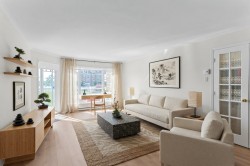 Salon - 
