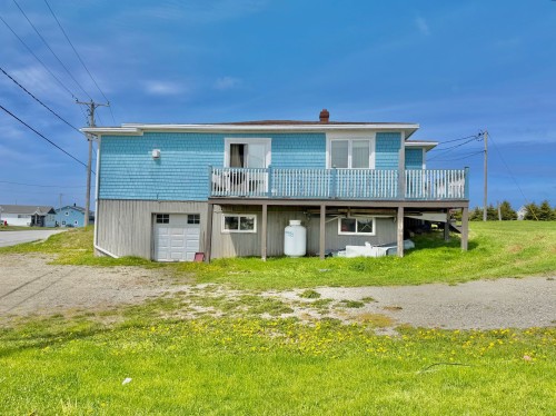 Extérieur - 1642 Ch. De L'Étang-Du-Nord, Les Îles-De-La-Madeleine, QC - Outdoor With Deck Patio Veranda