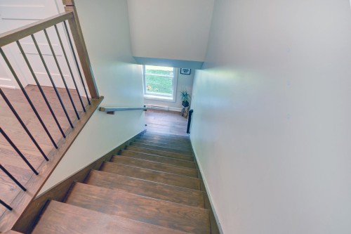 Escalier - 906 Côte St-Gabriel O., Saint-Sauveur, QC - Indoor Photo Showing Other Room