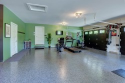 Garage - 
