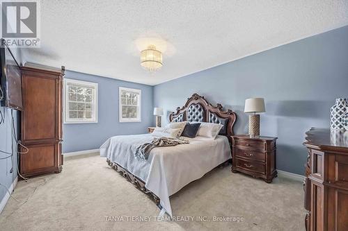 467 Oakwood Drive, Pickering, ON - Indoor Photo Showing Bedroom