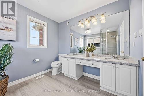 467 Oakwood Drive, Pickering, ON - Indoor Photo Showing Bathroom
