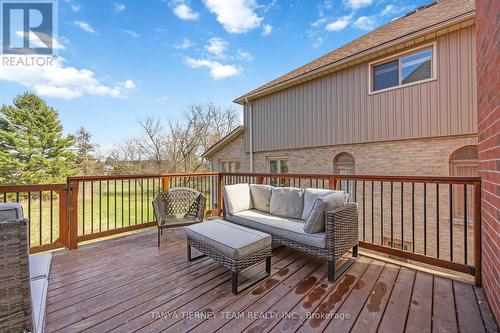 467 Oakwood Drive, Pickering, ON - Outdoor With Deck Patio Veranda With Exterior