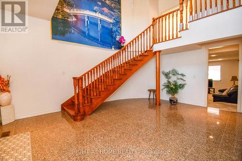 11 Thackeray Crescent, Barrie, ON - Indoor Photo Showing Other Room