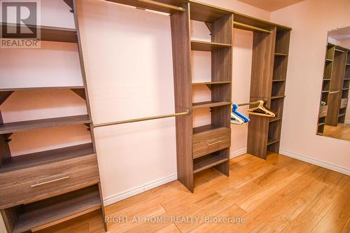 11 Thackeray Crescent, Barrie, ON - Indoor