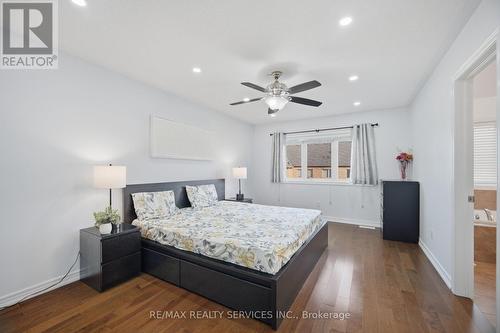 18 Seedland Crescent, Brampton, ON - Indoor Photo Showing Bedroom