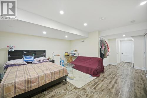 18 Seedland Crescent, Brampton, ON - Indoor Photo Showing Bedroom