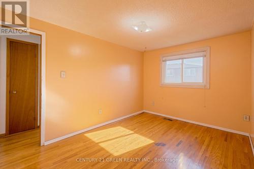 2nd Bedroom - 729 West 5Th Street, Hamilton, ON - Indoor Photo Showing Other Room