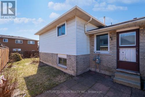 729 West 5Th Street, Hamilton, ON - Outdoor