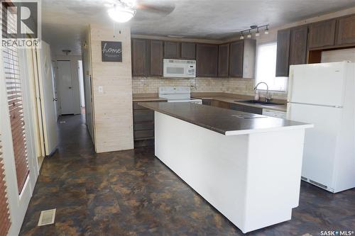 67 Sunrise Estates, Assiniboia, SK 