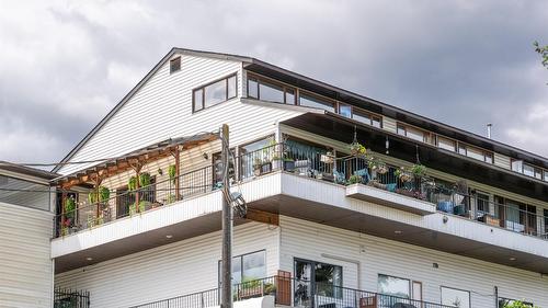 1-1261 Trans Canada Highway, Sorrento, BC - Outdoor With Exterior