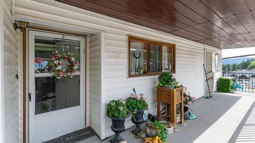 1-1261 Trans Canada Highway, Sorrento, BC - Outdoor With Exterior