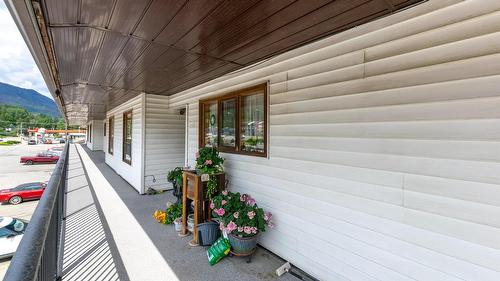 1-1261 Trans Canada Highway, Sorrento, BC - Outdoor