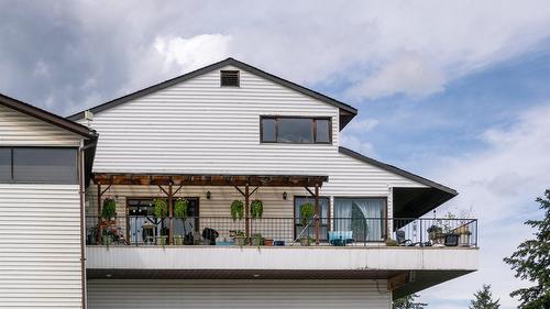 1-1261 Trans Canada Highway, Sorrento, BC - Outdoor With Exterior